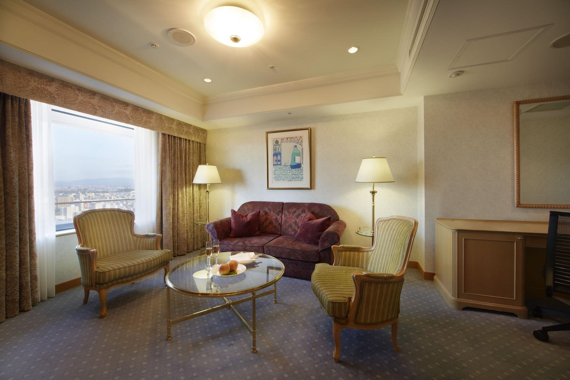 Hotel Agora Regency Osaka Sakai Szakai Kültér fotó A living room in a suite