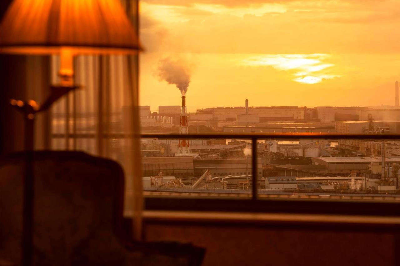 Hotel Agora Regency Osaka Sakai Szakai Kültér fotó Sunset over the Port of Antwerp