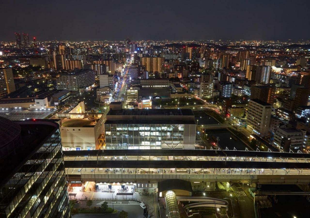 Hotel Agora Regency Osaka Sakai Szakai Kültér fotó View of the station at night